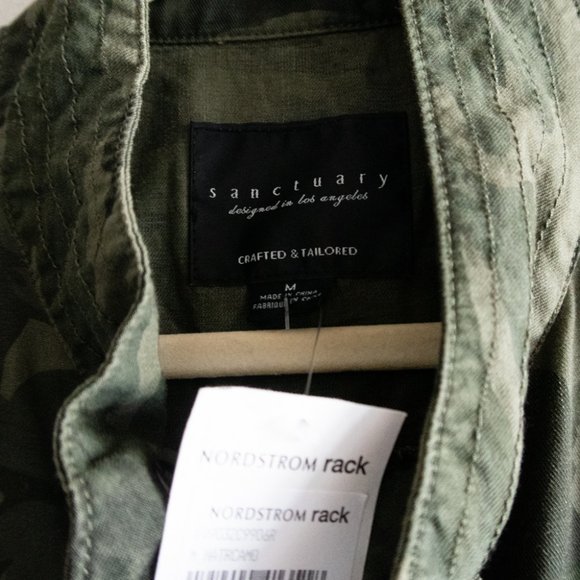 Sanctuary Camouflage Green Vest Medium - Picture 6 of 7